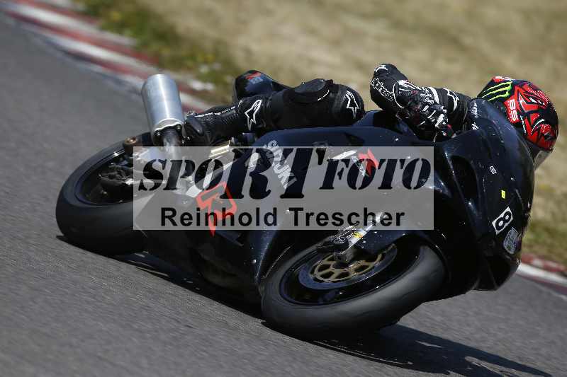 /Archiv-2023/28 05.06.2023 Moto Club Anneau du Rhin/vert-medium/8